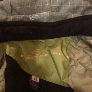 Ski jacket used only 1-2 times